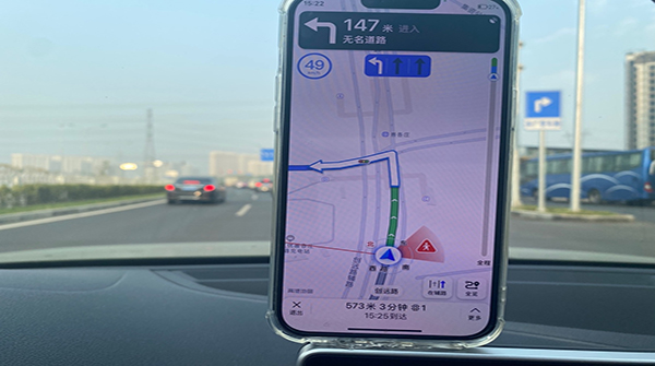 高德地图上线 ADAS 预警导航功能：借助视觉 AI 技术，提供车辆行人碰撞智能提醒
